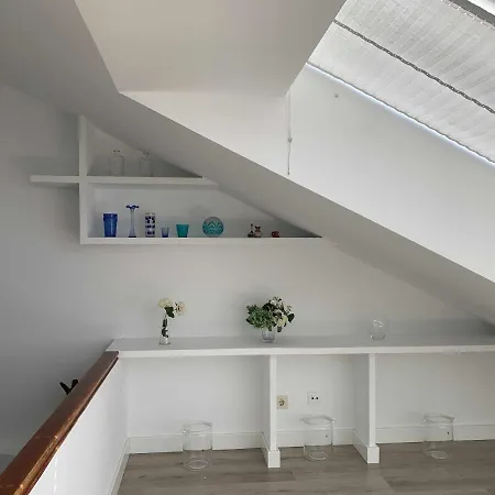 Illa De Tambo House 4* Сан-Сальвадор-де-Пойо